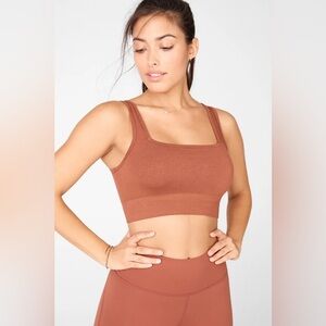 Fabletics || NWT Kinsley Square Neck Bra (S)